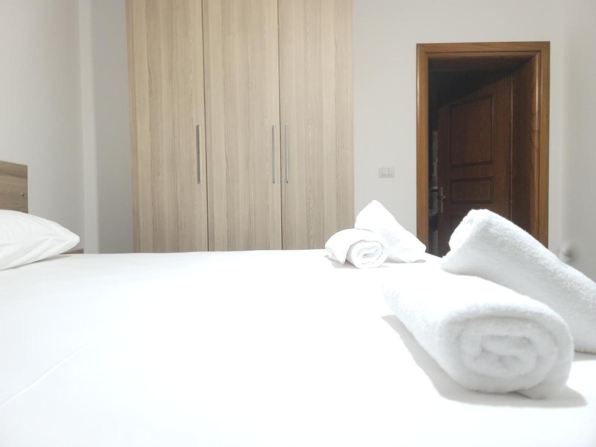 G&K Garden Hotel Berat Ngoại thất bức ảnh